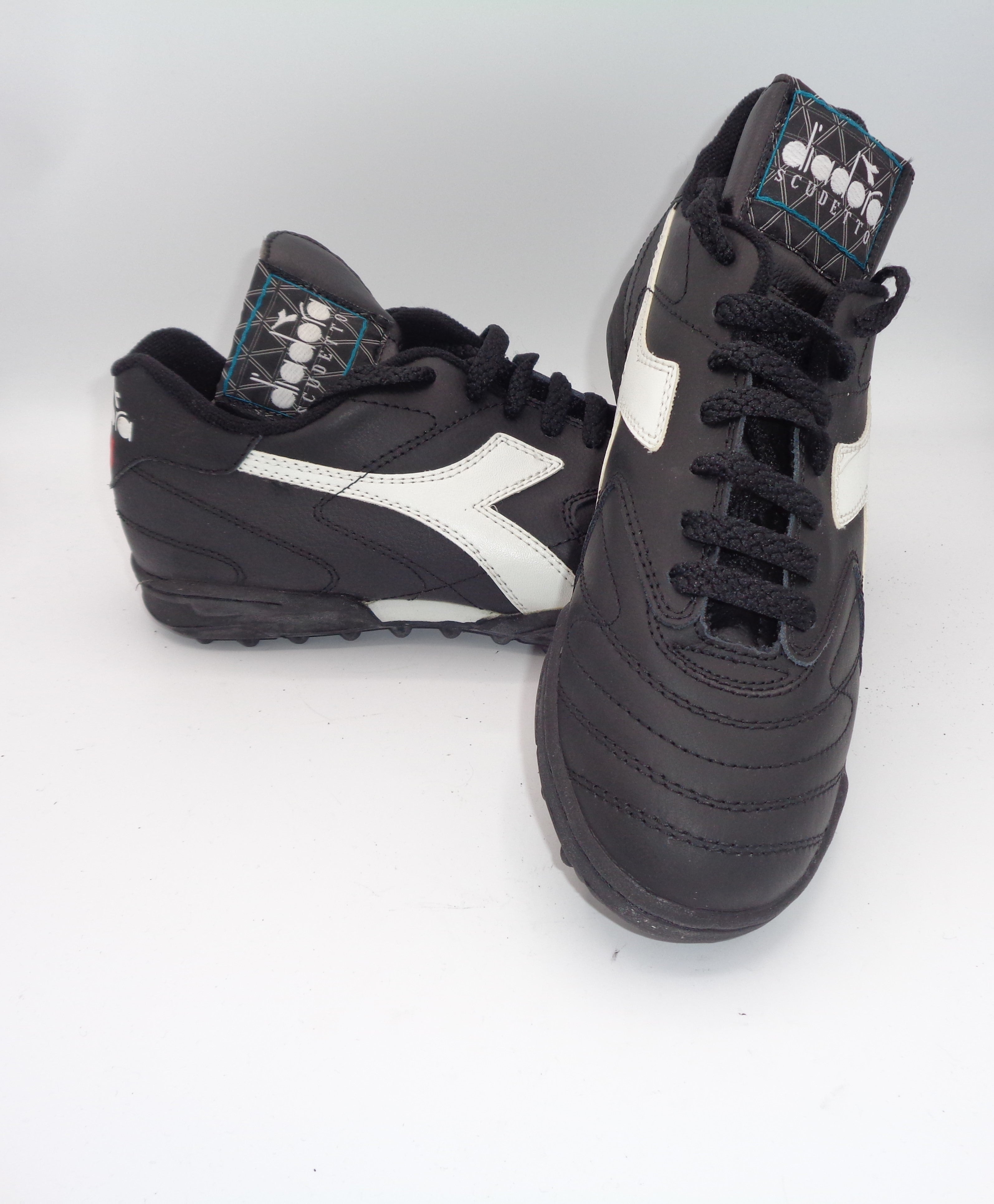 astro boots size 6.5