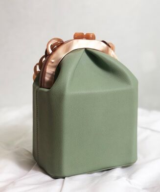 chain handle bucket bag