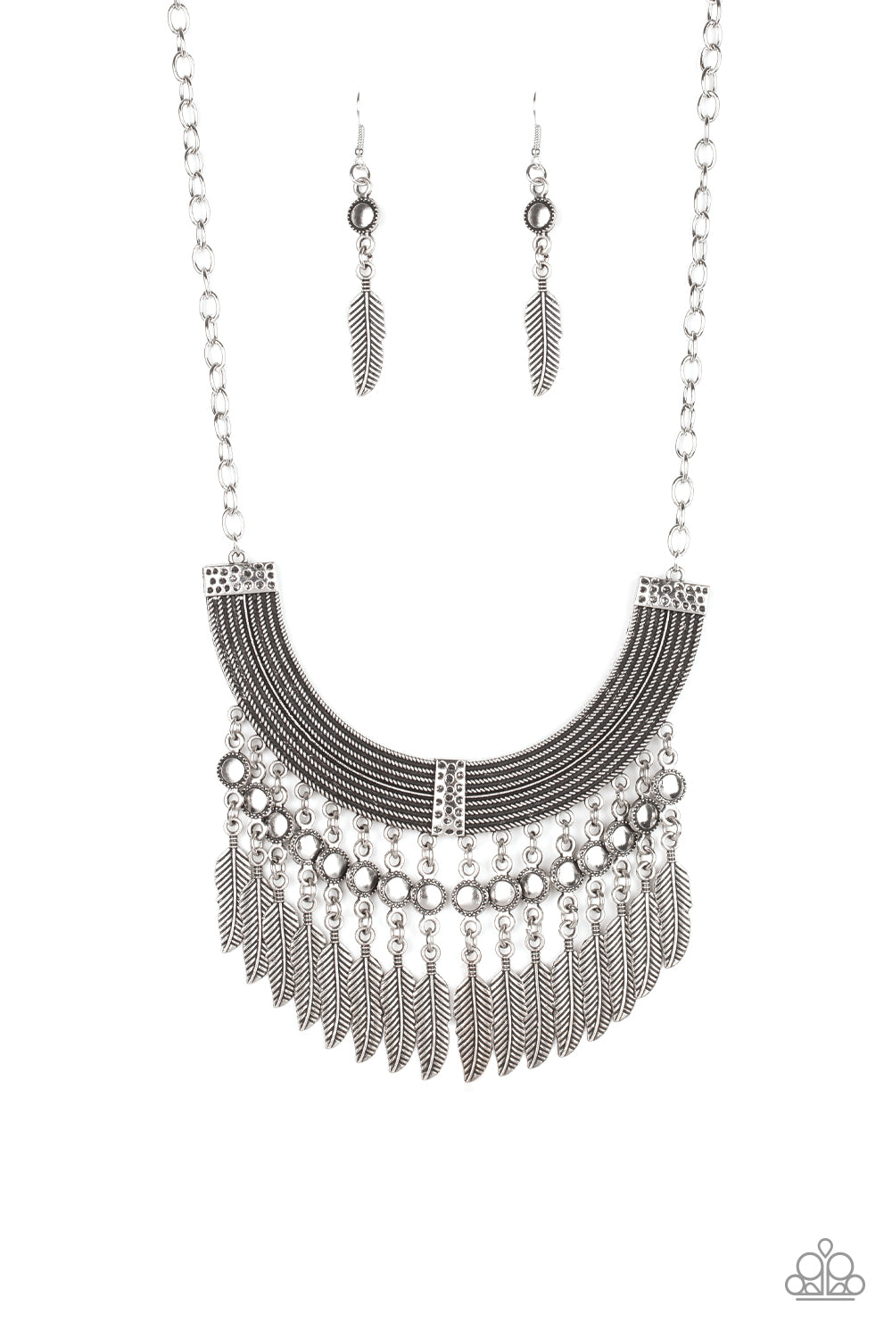 paparazzi silver feather necklace