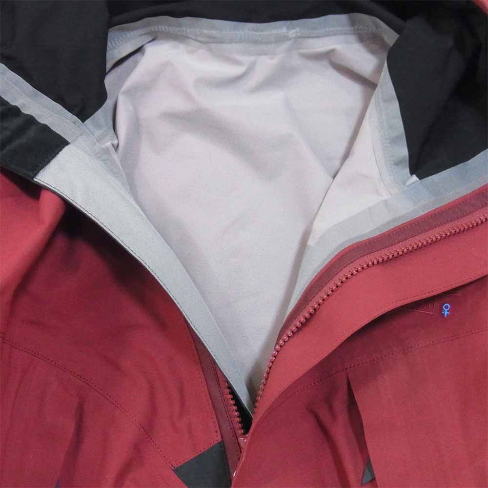 2021年春の パーカー ◇値下げ◇未使用◇Klattermusen Allgrön jacket