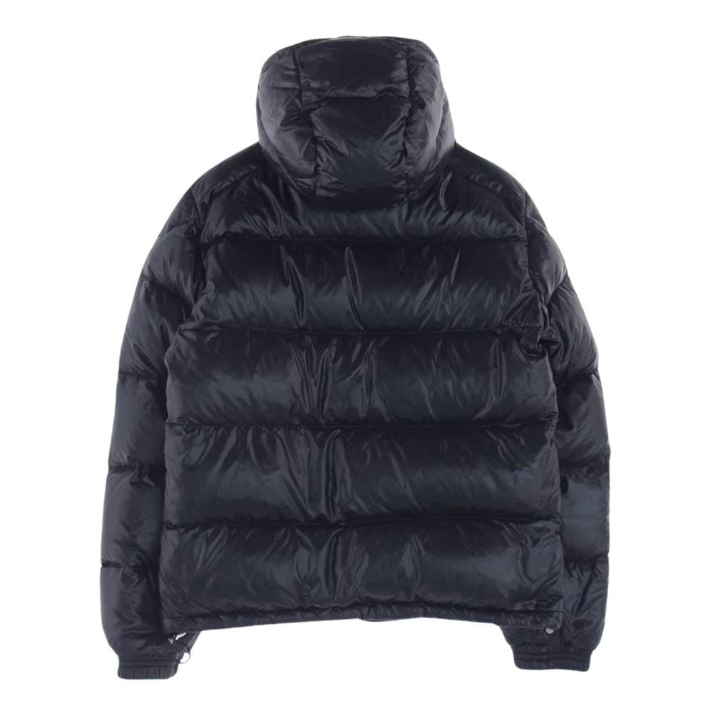 MONCLER モンクレール H20911A00101 68950 Corydale コーリーデール