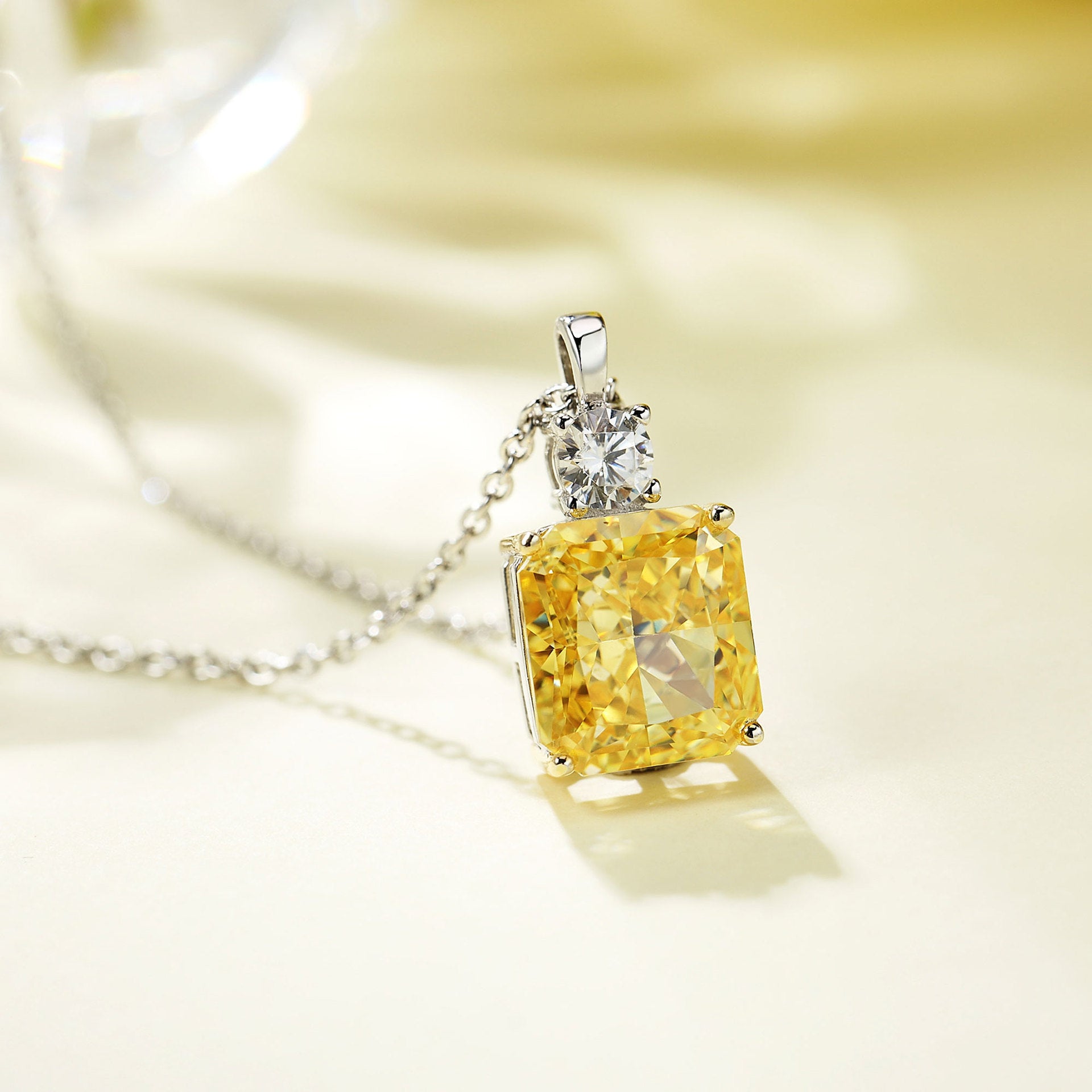 small yellow diamond necklace