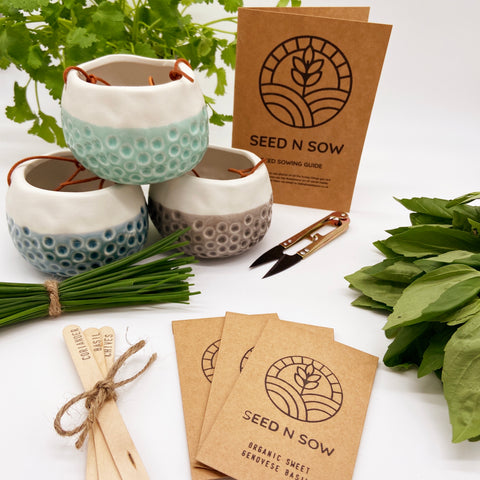 seednsow-hanging-herb-garden-seed-kit