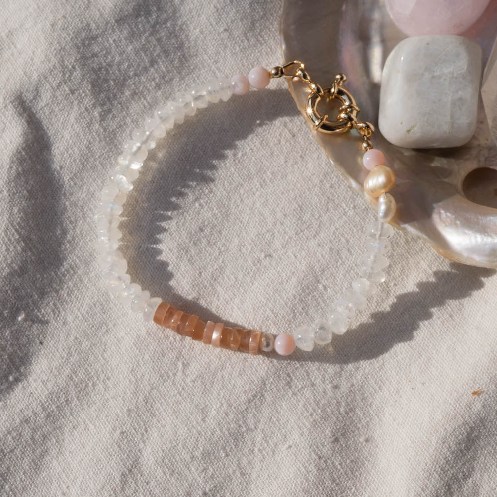 Peach Moonstone beaded bracelet 