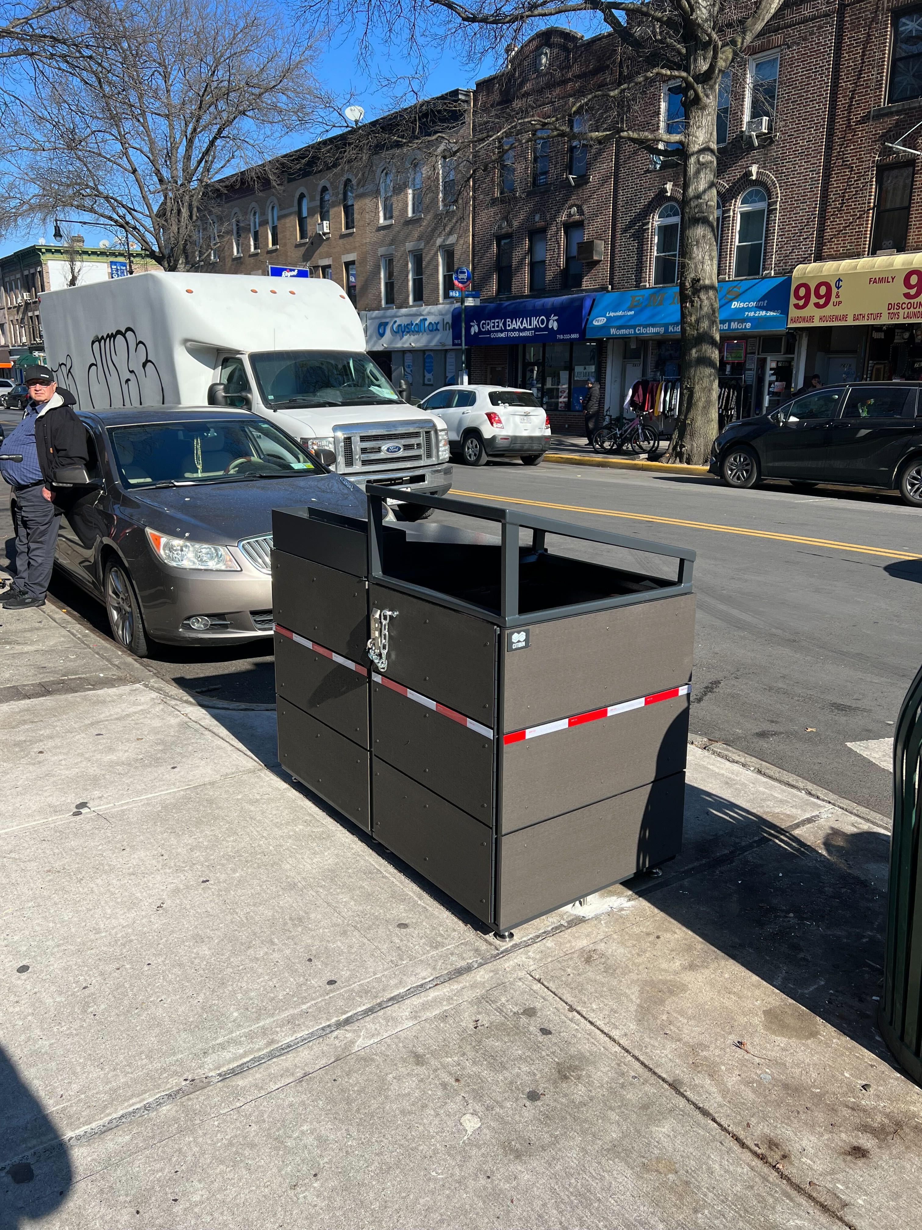 Outdoor Garbage Can Enclosure