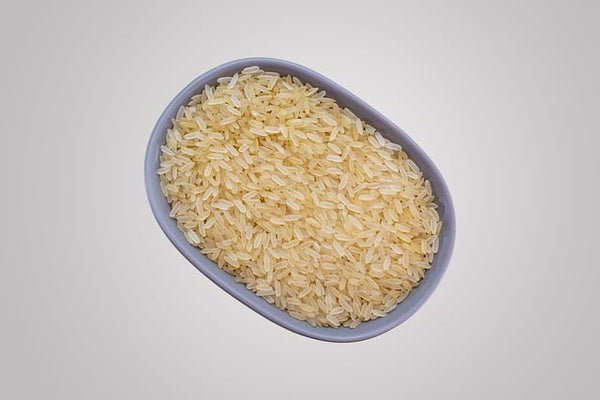 Muestra de arroz dorado (grano de arroz)