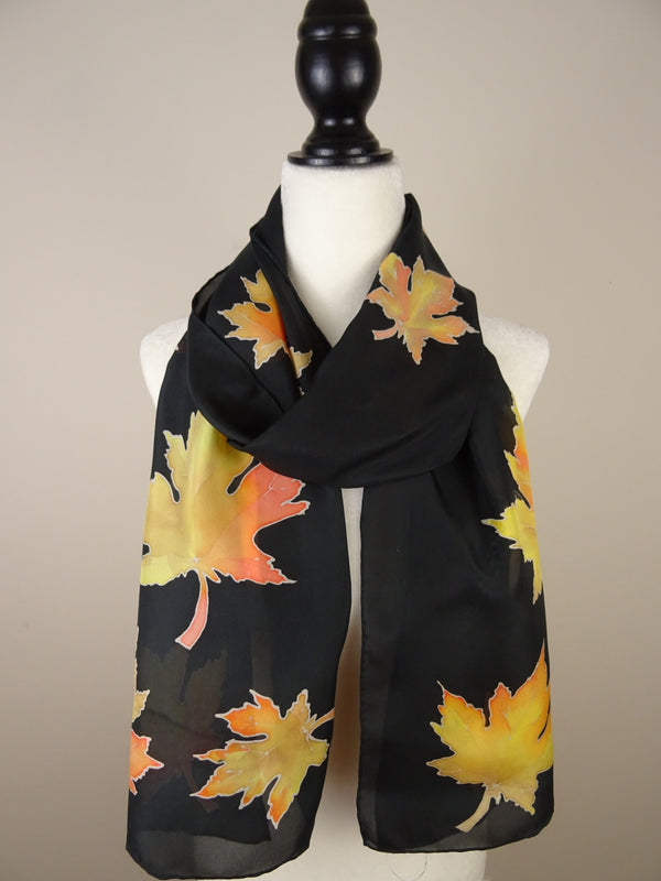 Canadian Maple Leaves Scarf in Red and White – seesasilk.com