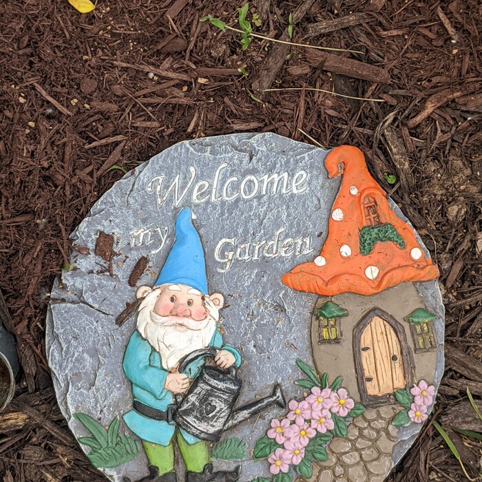 2 Piece Set of Gnome Welcome Stepping Stones, 10 by 11.5 Inches