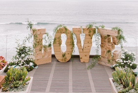 Wood letter 'LOVE'