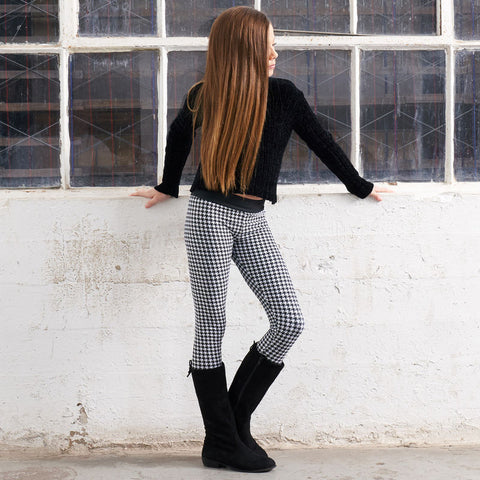 Kambry in Houndstooth; Chic Look