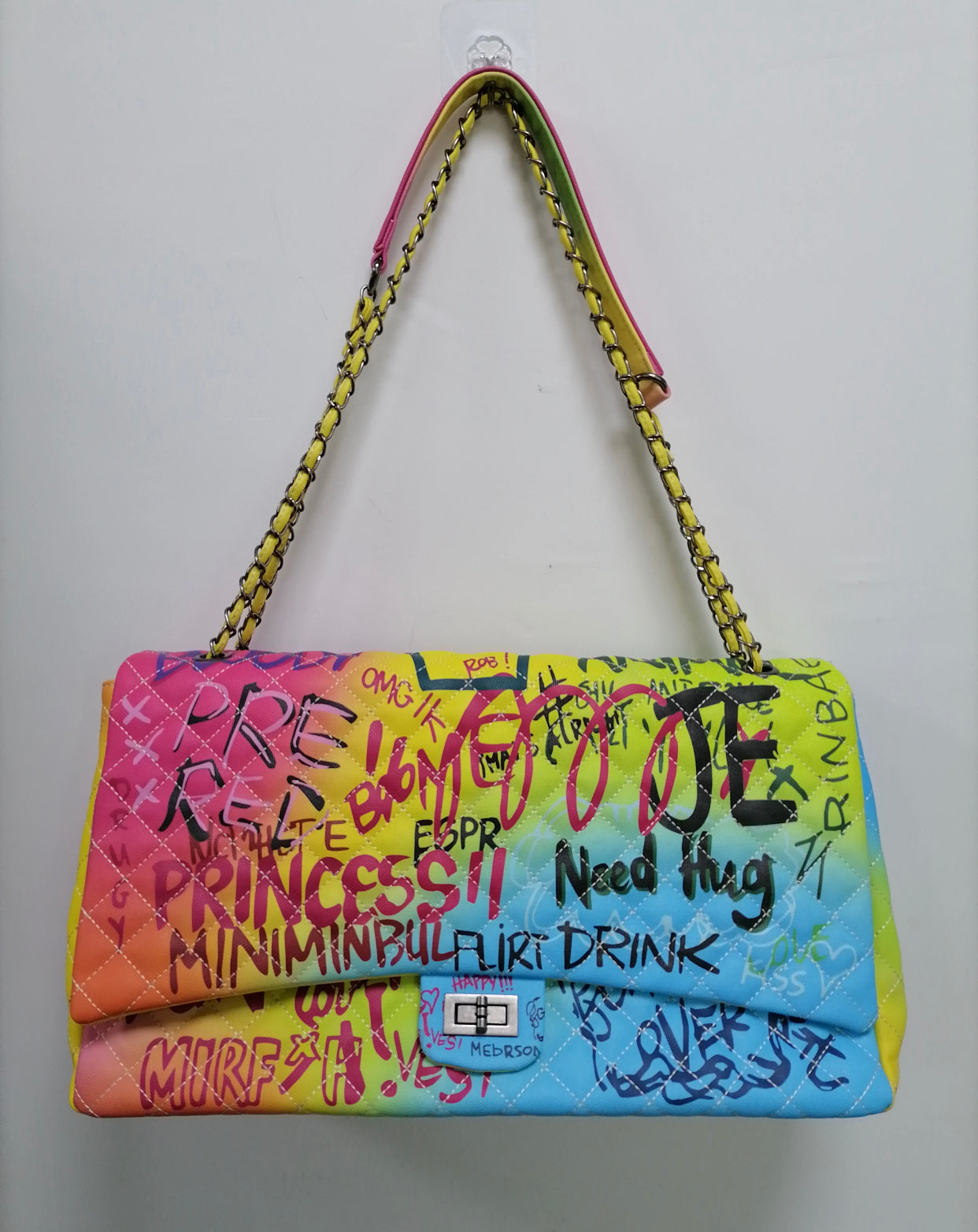 Xlarge Trendy Graffiti bags – 3GlamSisters