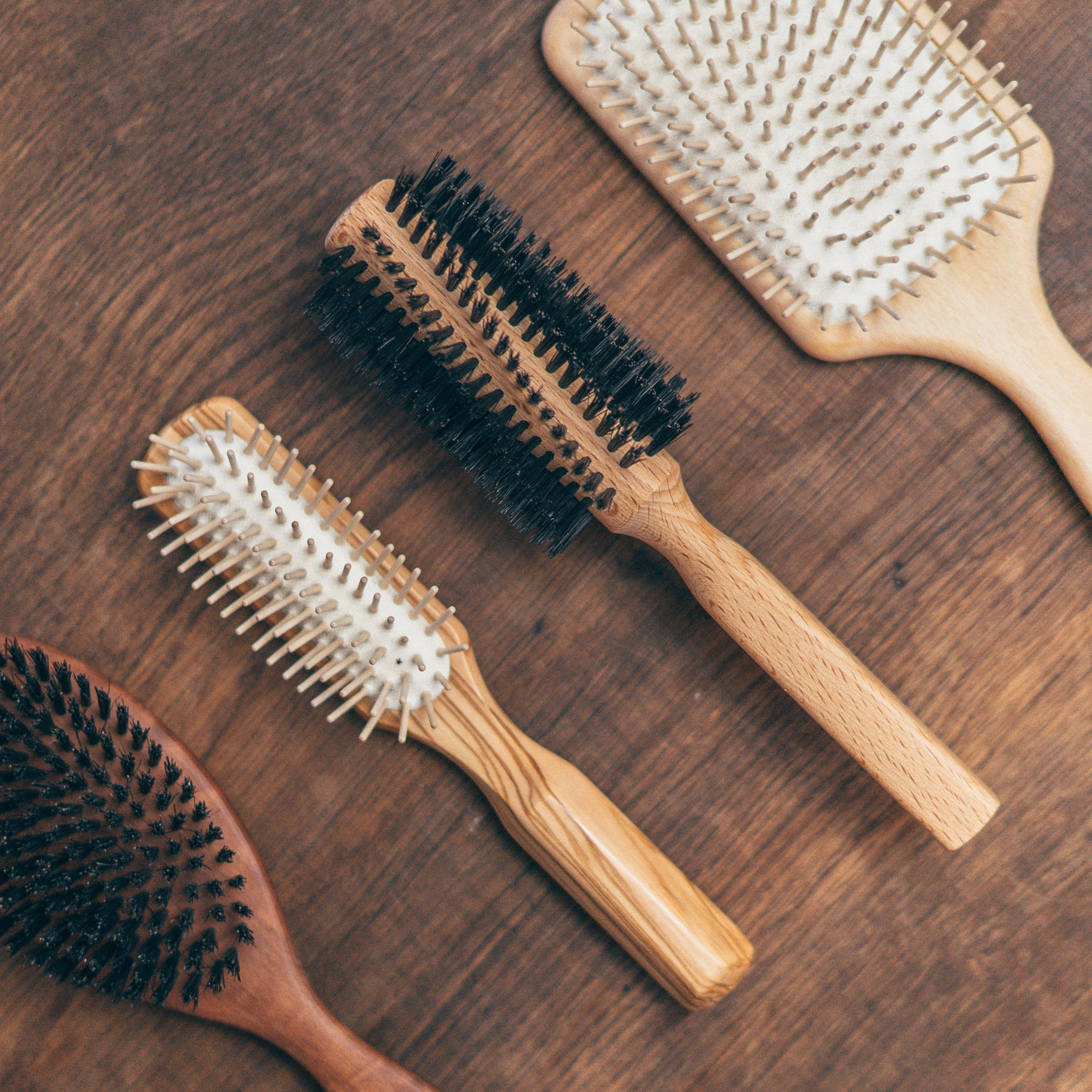 Comb and hair brush cleaner beech wood