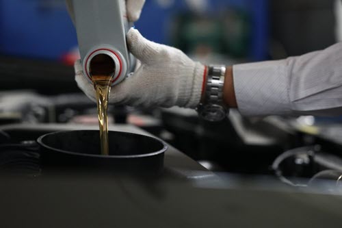 Unveiling the Heartbeat of Your Vehicle Transmission Fluid image 1.jpg__PID:954df64d-ca33-482b-9529-daa8ac880250