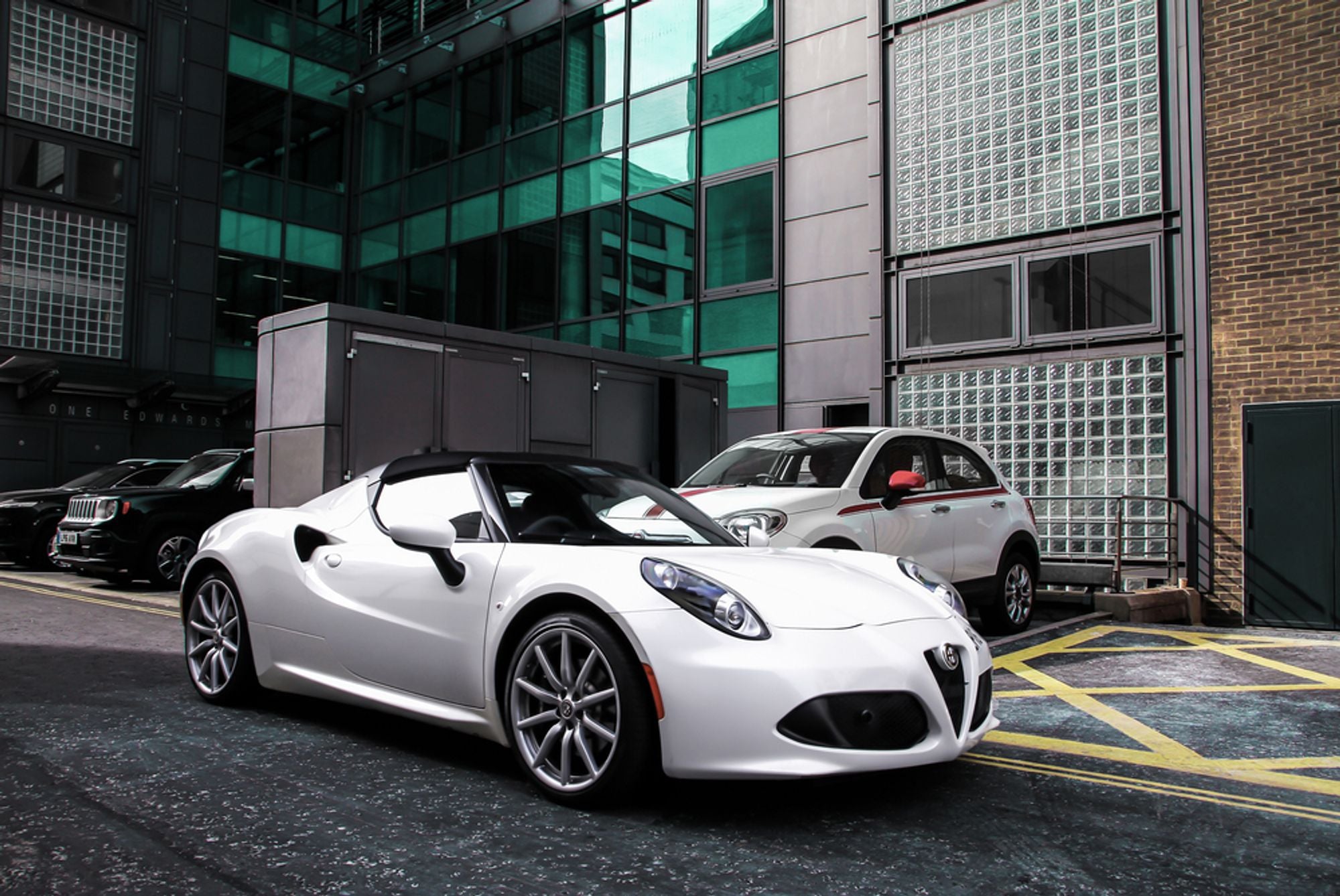 do innova scanners work on alfa romeo 4c