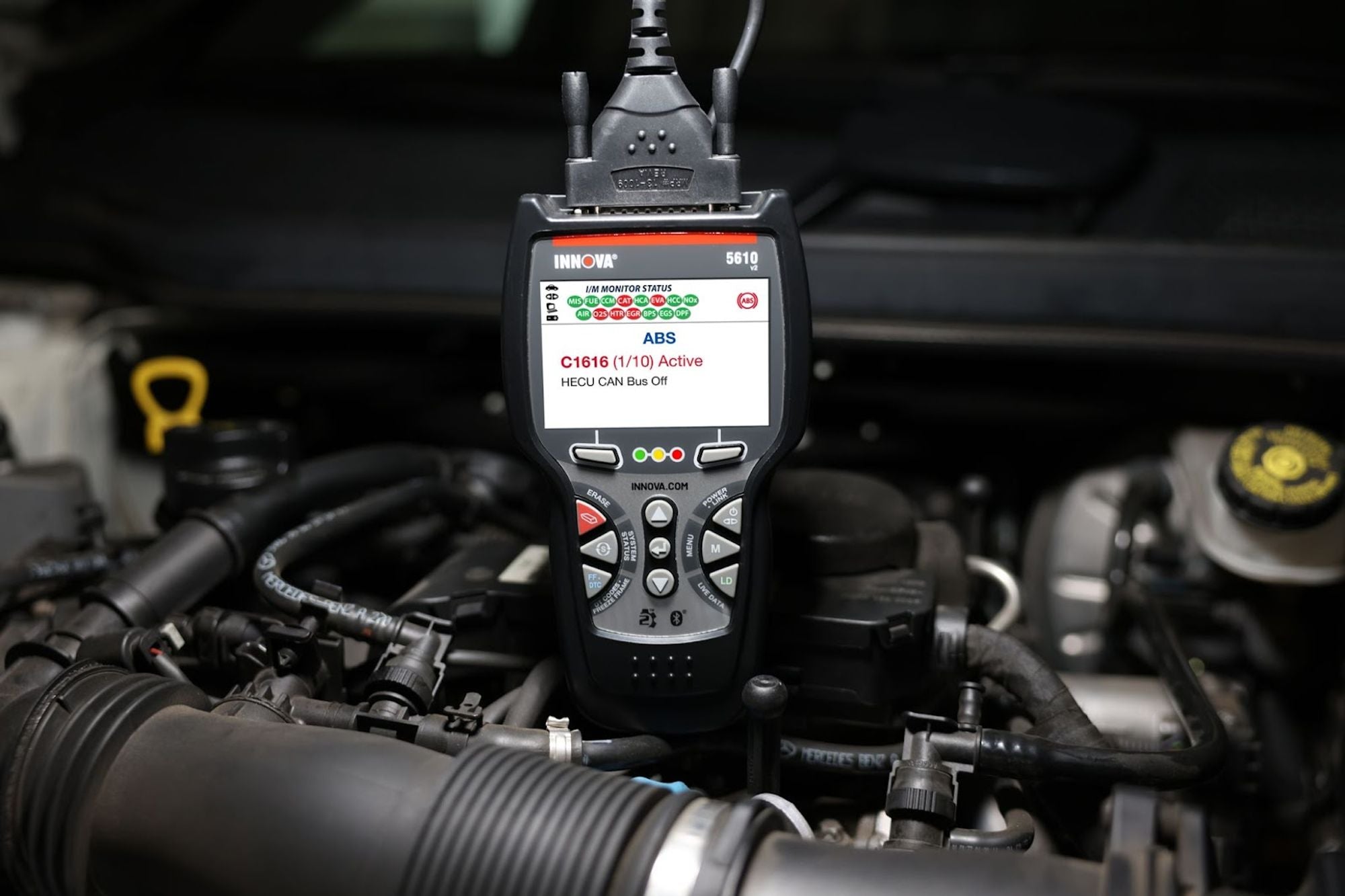 benefits of buying an Innova OBD2 scanner