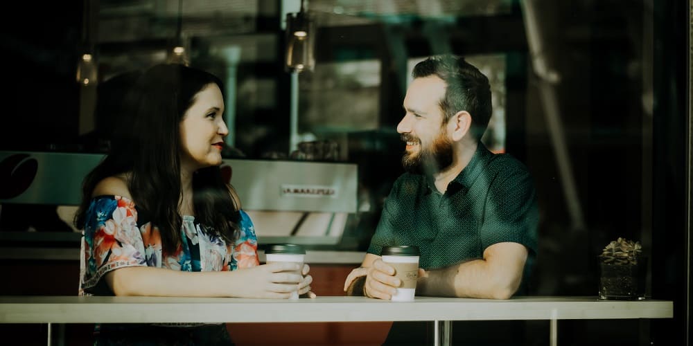 Discutez tranquillement en Couple autour d'un café