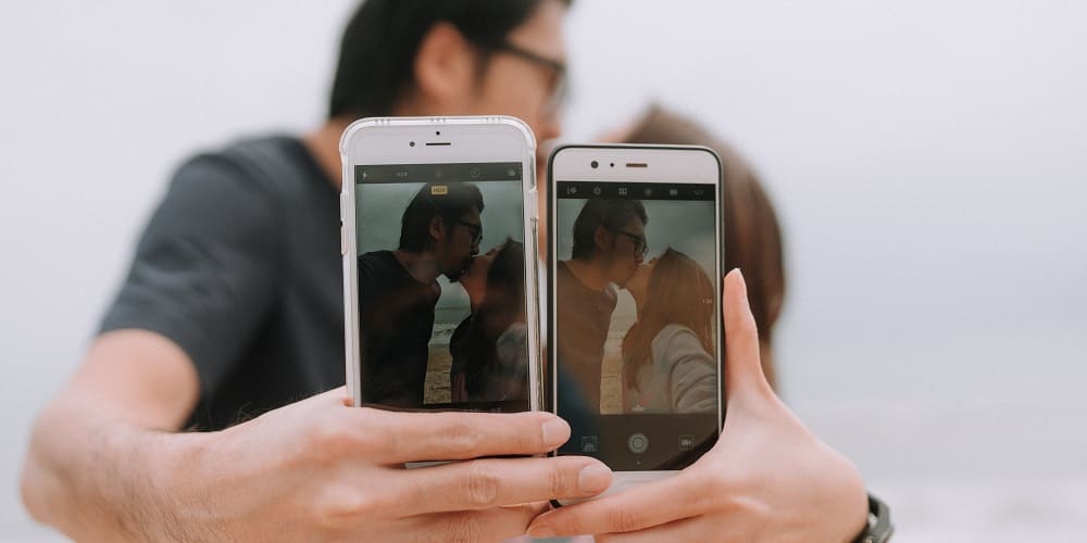 Selfie en Amoureux - Couple, Avez vous eu le Coup de Foudre - Insta-Couple