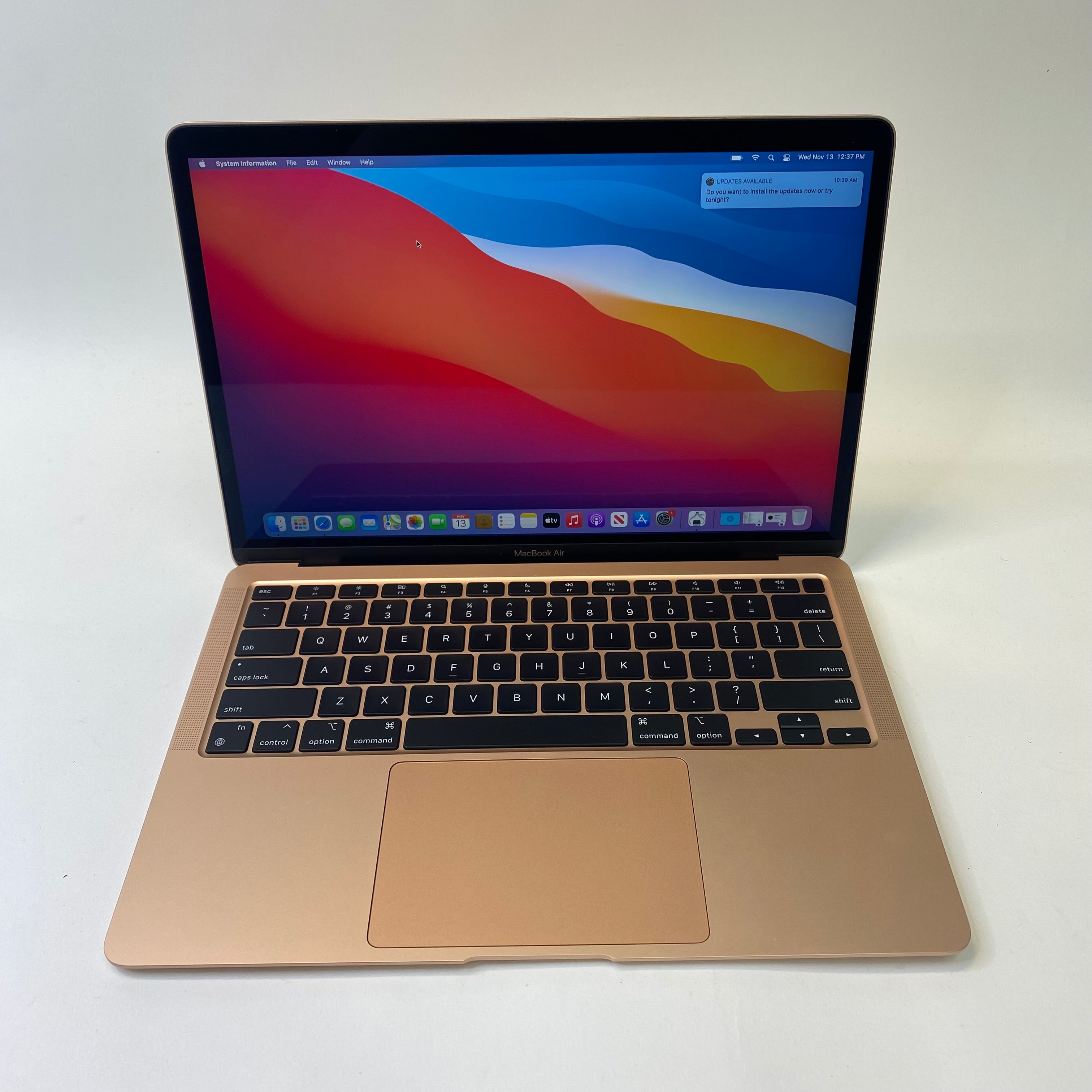 2020 Apple MacBook Air 13.3" M1 3.2GHz 8GB RAM 256GB SSD Gold A2337