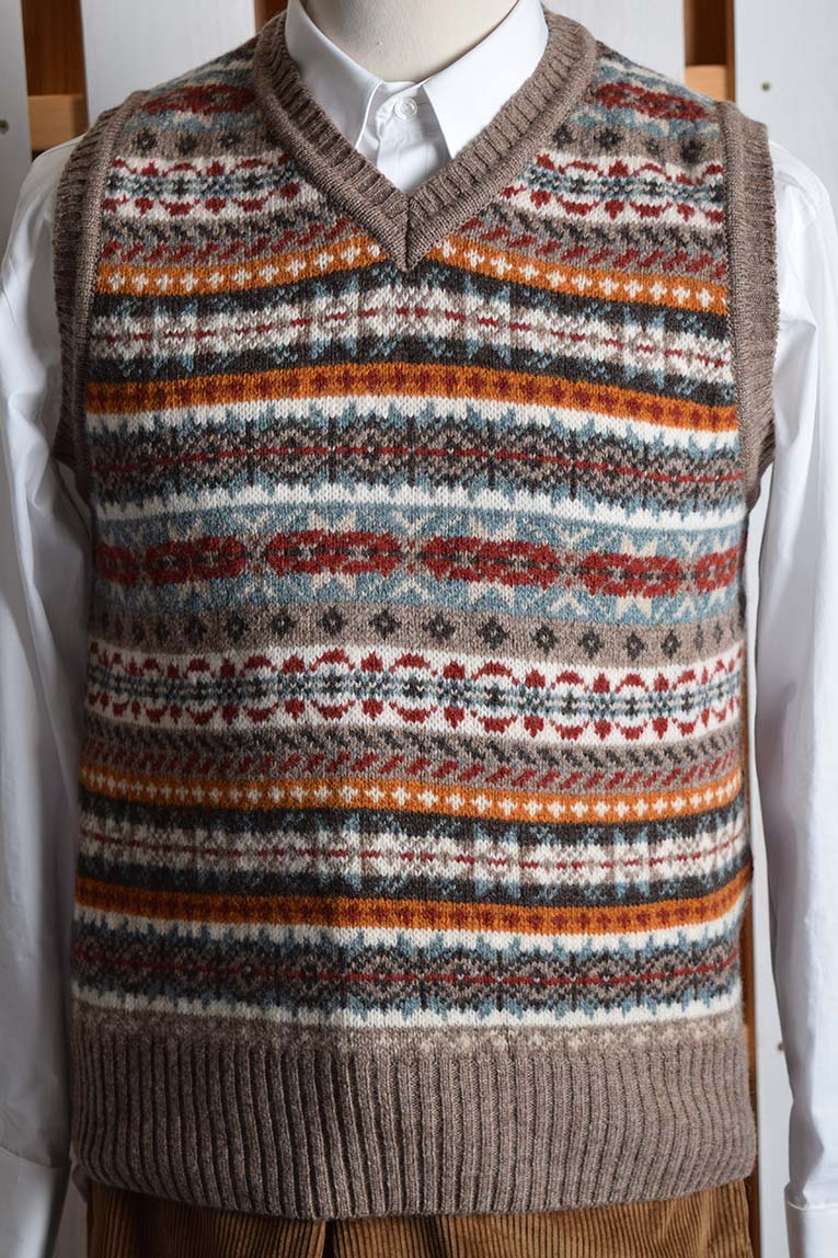 Shetland Wool Fair Isle Slipover (KN145)