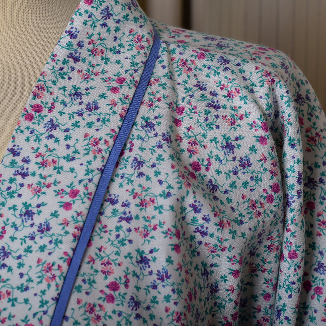 Vintage Liberty Print Ladies Dressing Gown (NW520)