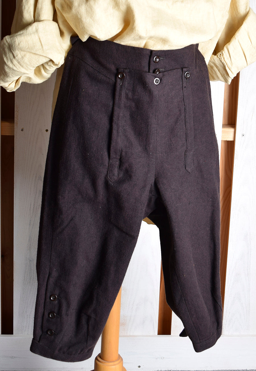 C18th Informal Breeches. 6 colourways (TR211)