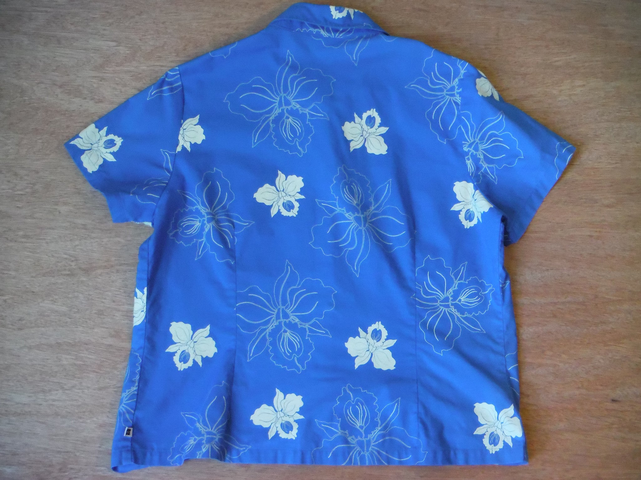 Womens Aloha by Sig Zane Designs. 100% Cotton, Size: Womens Large ...