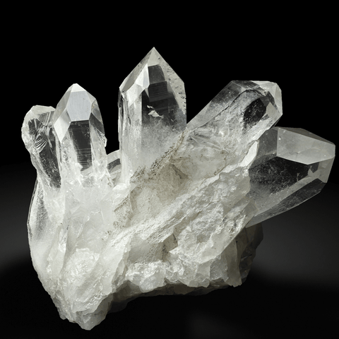 Provenance et propriétés des cristaux de quartz