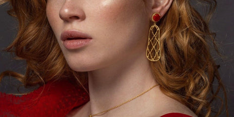 Boucles d'oreilles rouges pour robe rouge par LAVANI