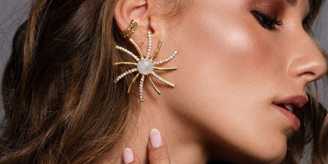 Large star earrings for strapless neckline dresses