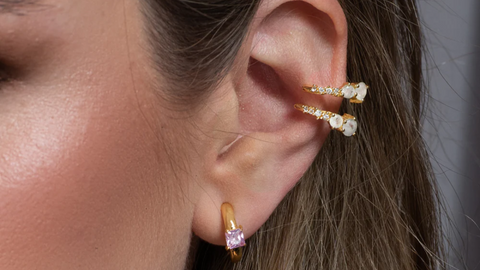 Cómo curar un piercing en la oreja y evitar problemas