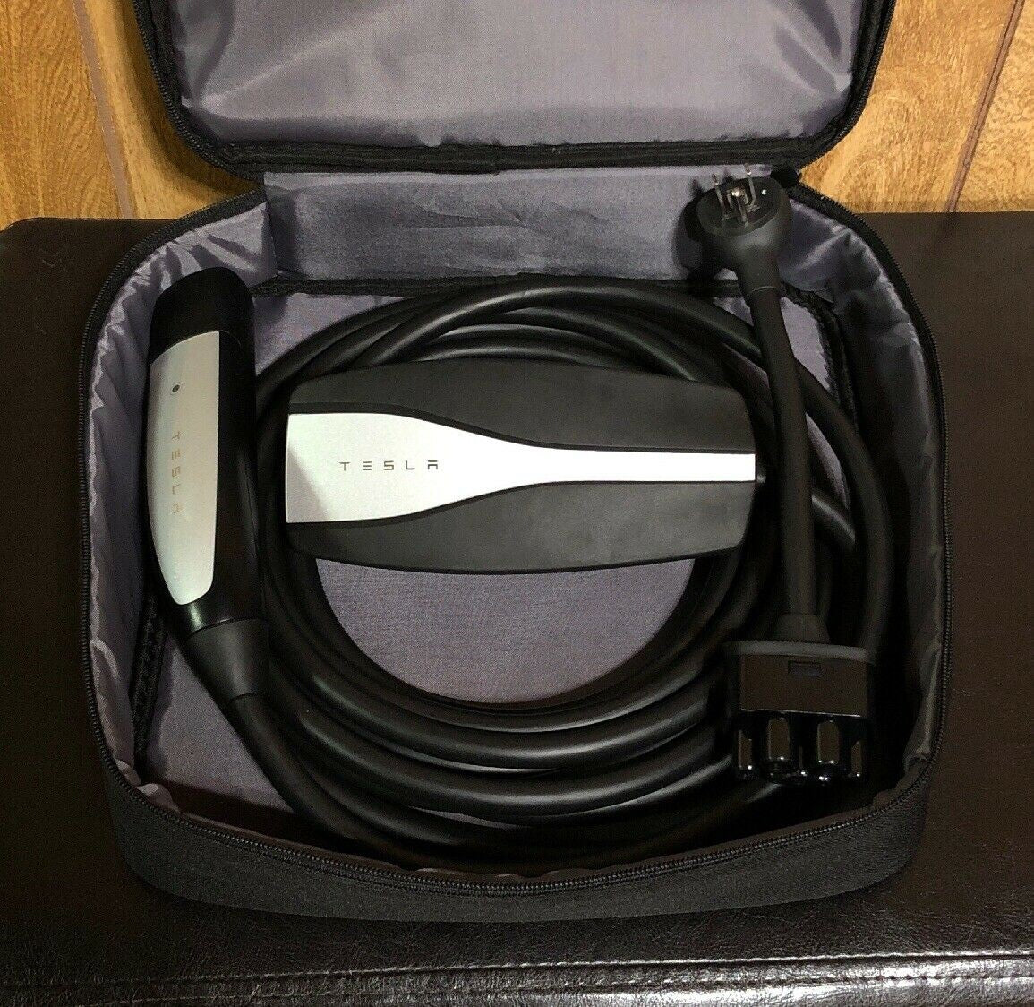 Tesla Gen 2 Mobile Connector Bundle (EU version)