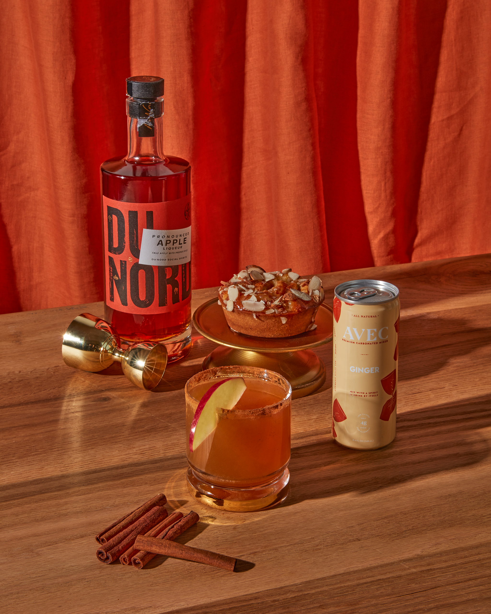 Du Nord Apple Liqueur with AVEC Ginger for an Apple Pie-in-a-Glass Cocktail