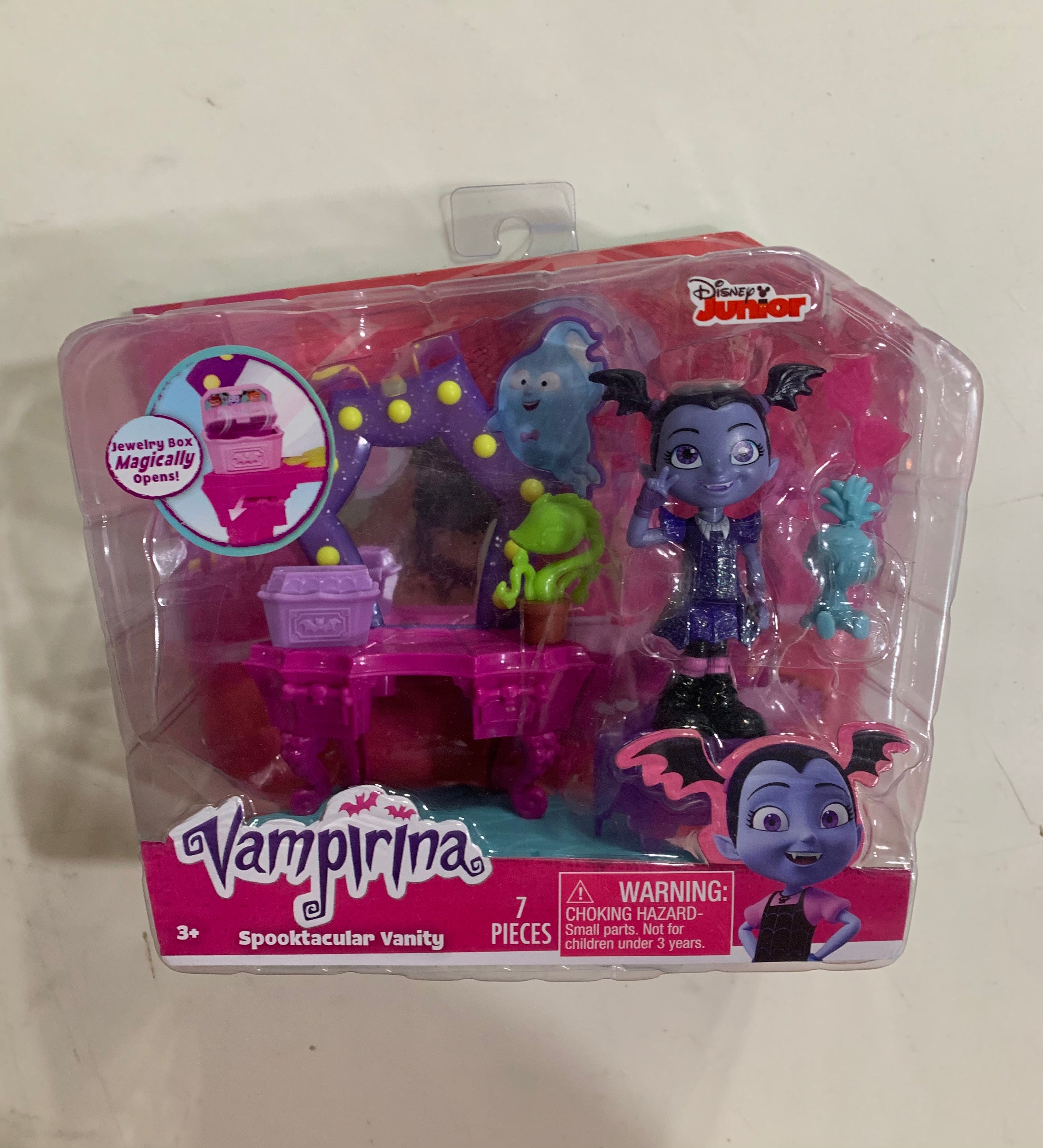 Disney Junior Vampirina & Buttons Figure – Toys Onestar