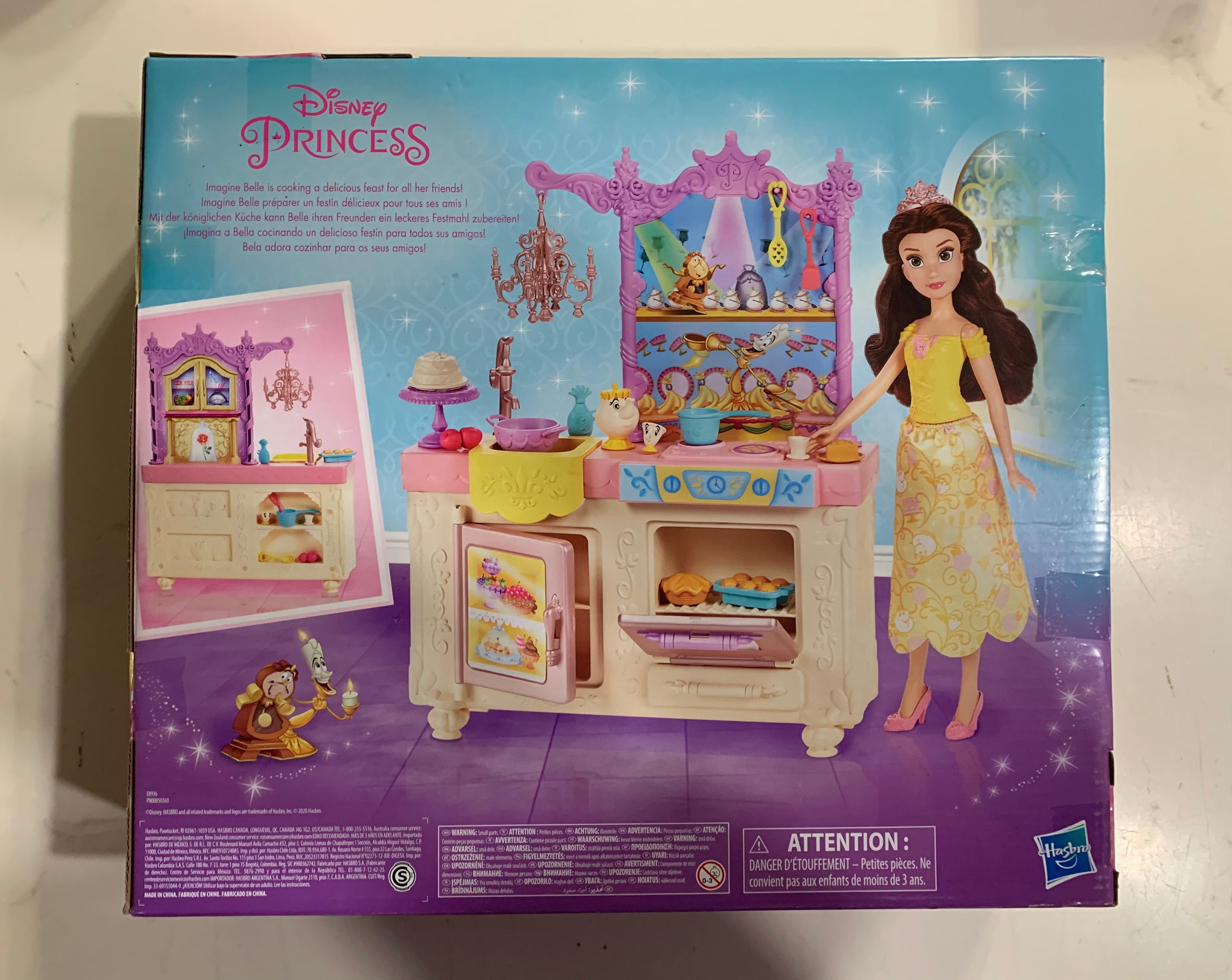 Disney Princess Play Kitchen Includes 20 Accessories, over 3 Feet Tall 