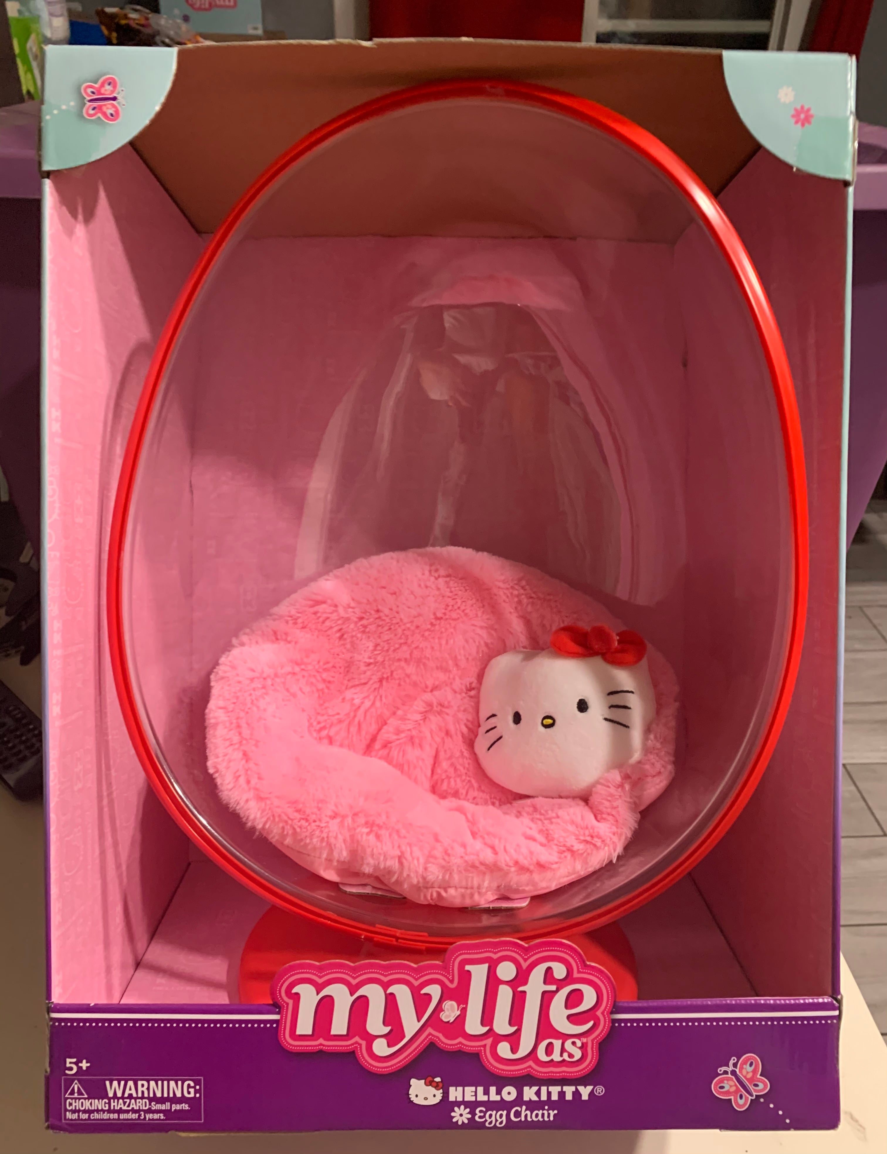 hello kitty egg chair