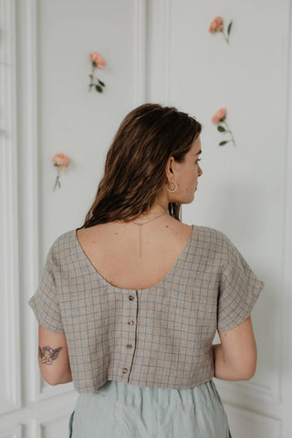 Back Of Checkered Linen Crop Top With Buttons