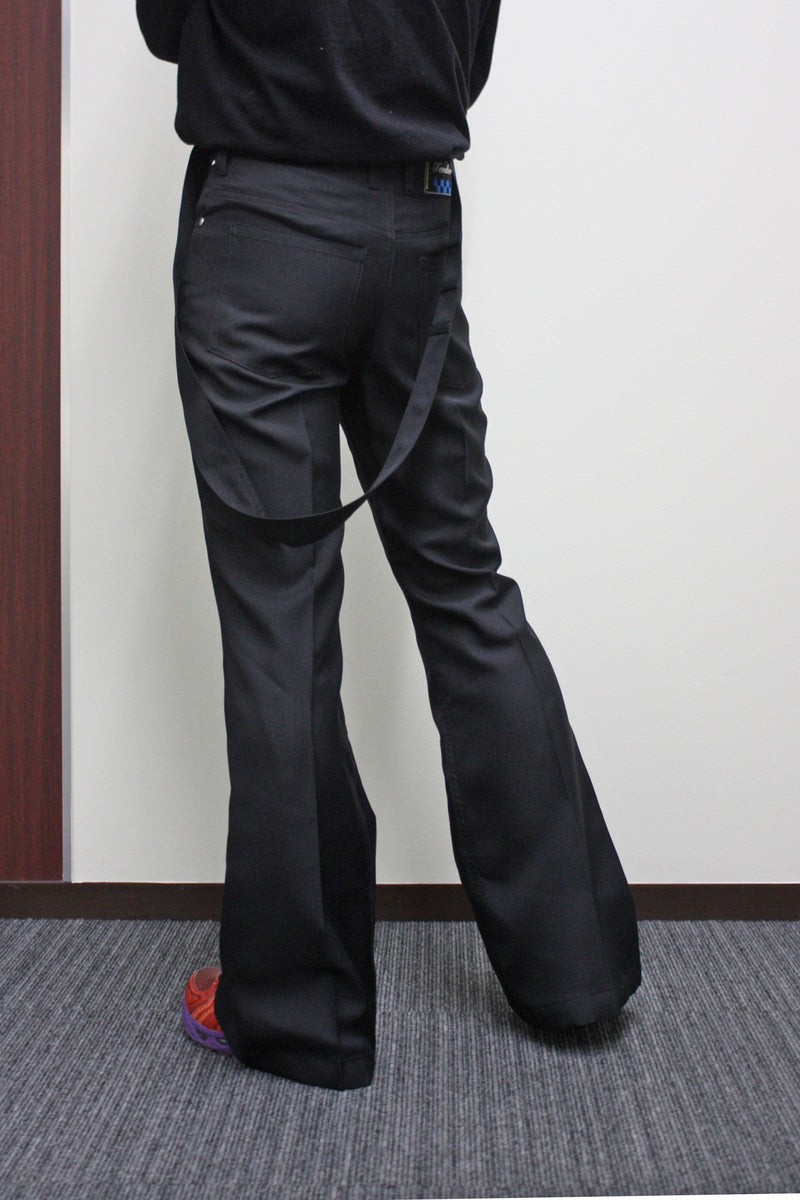 TENDER PERSON / STRAP FRARE PANTS お手軽価格で贈りやすい 13000円