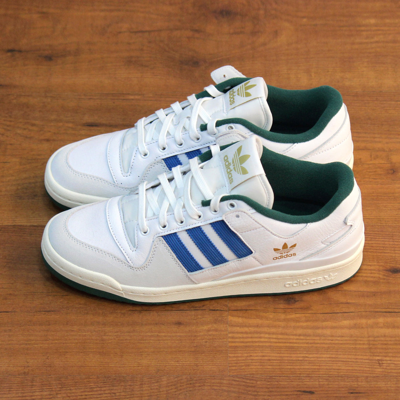 ADIDAS 84 LOW Footwear White / Bluebird / Collegiate Green FCHSKATE