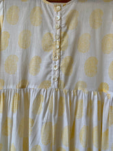 Carica l&#39;immagine nel visualizzatore di Gallery, Block Print Dress

