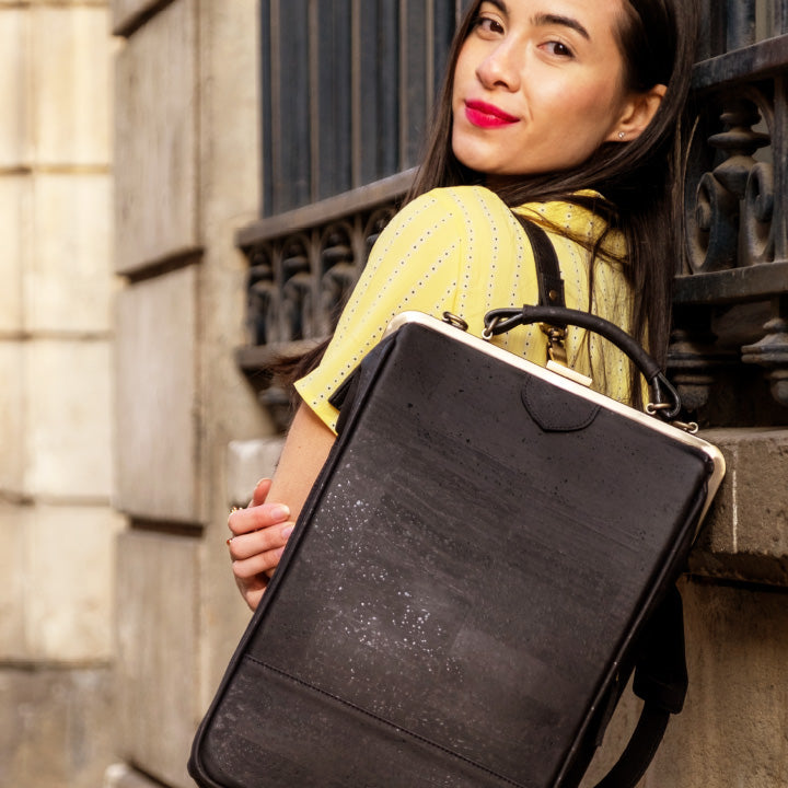 Get Parisian-Style Anywhere With This It Bag