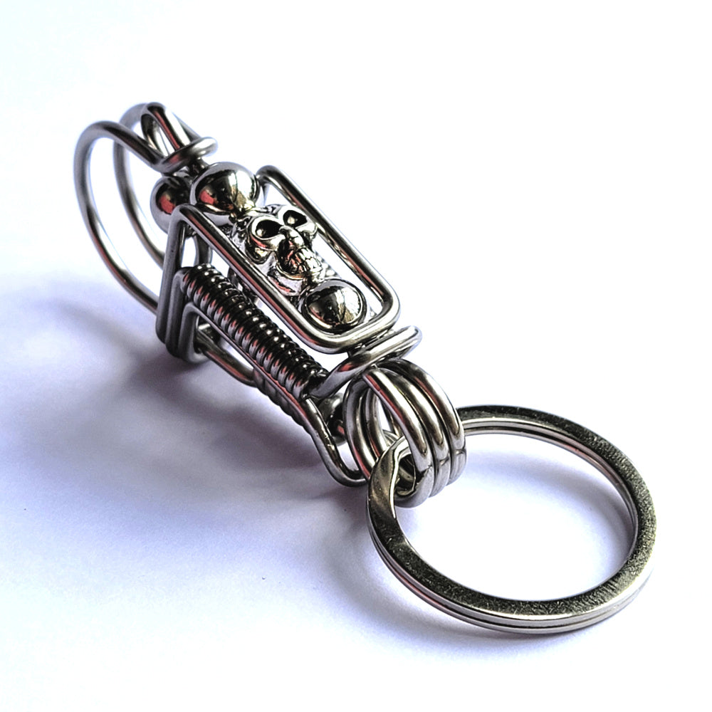 Skull handmade wire keychain