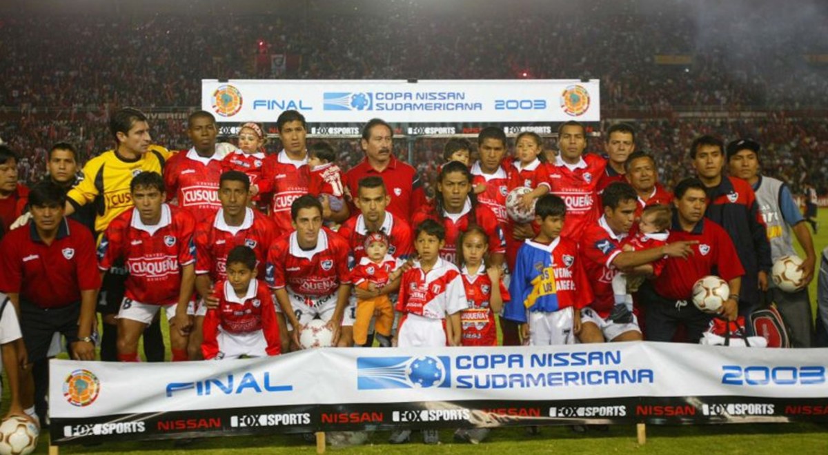 Cienciano Campeón Sudamericana 2003 Retro FC