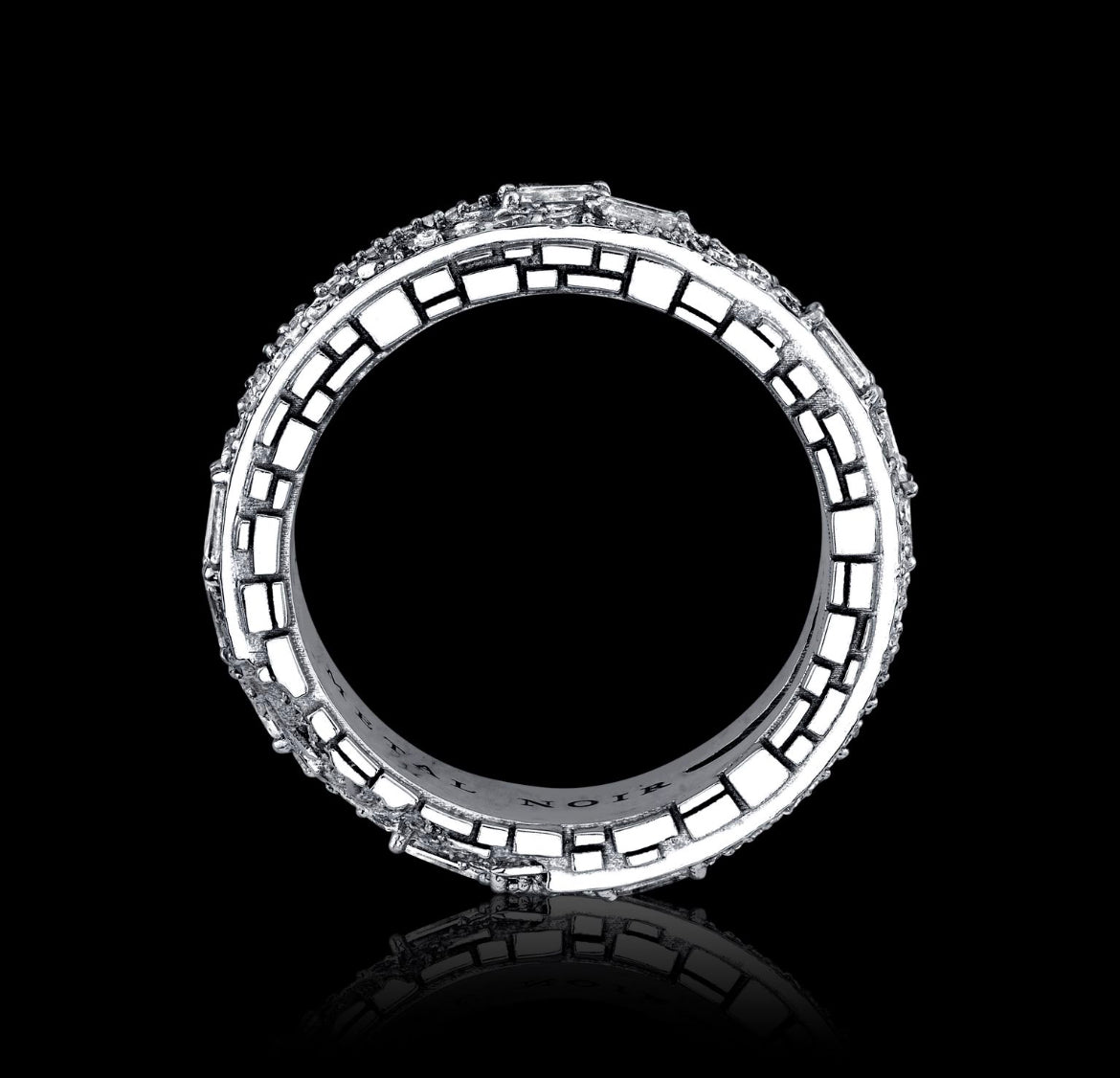 Eroded Architecture Xl Ring In Solid 18k White Gold With Point Em