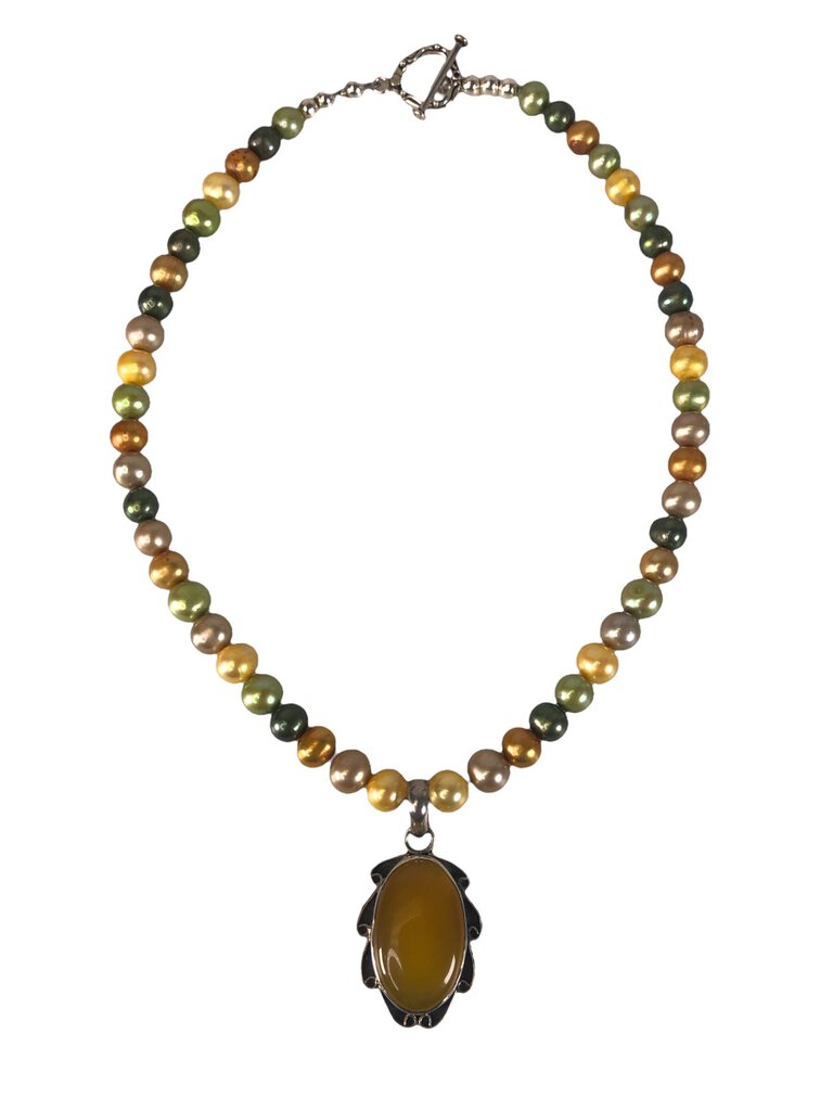 R Sterling stone pendant on pearl strand