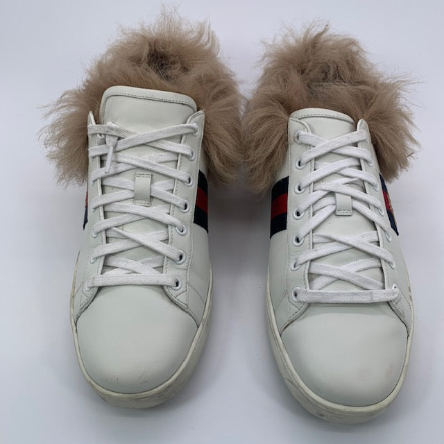 white gucci sneakers with fur