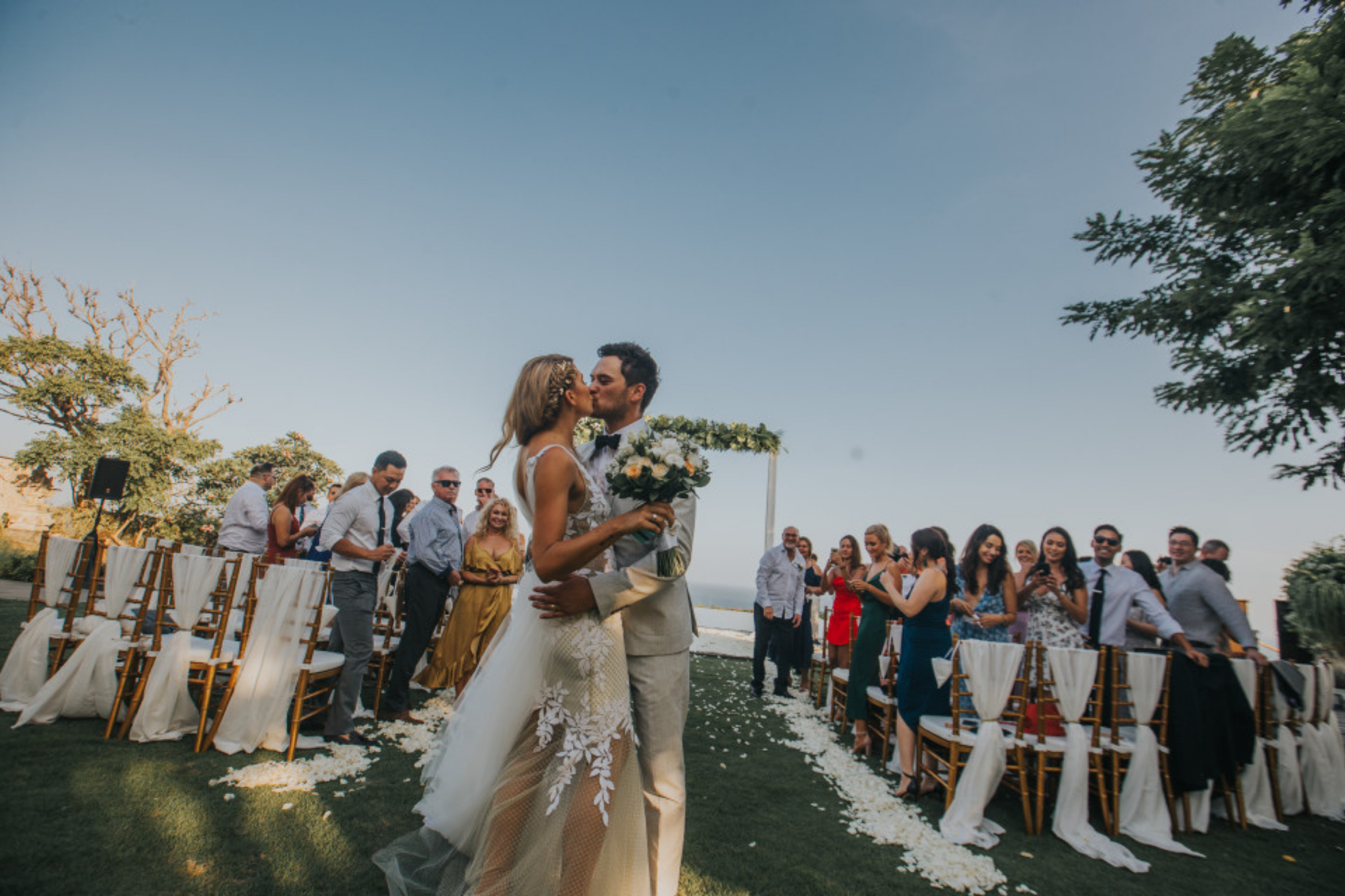 Bali wedding villa clifftop