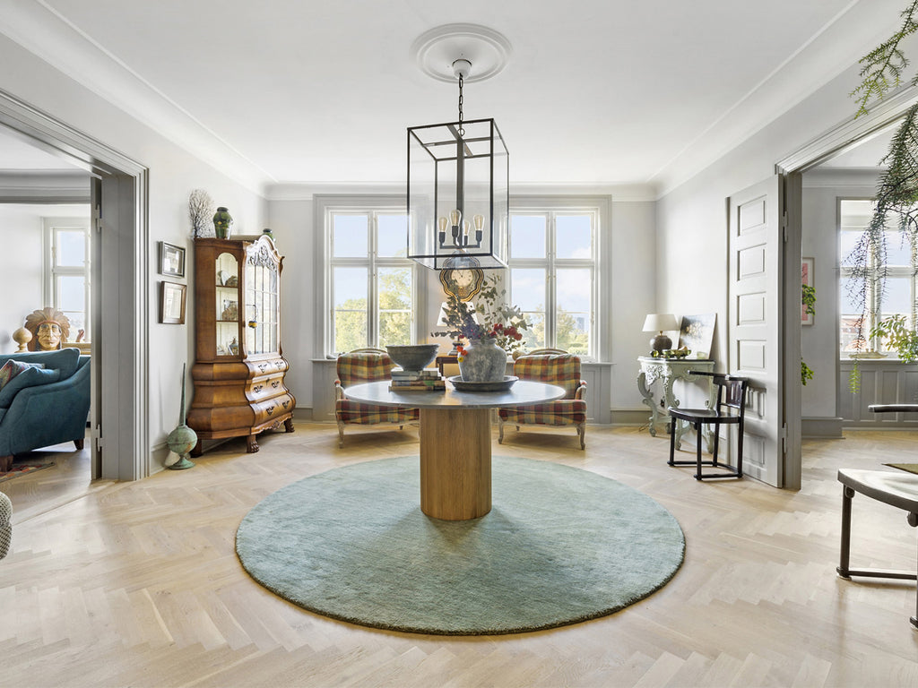 Authentage_Vitrine 4L Lantern Suspension_Above a table_Denmark_Apartment