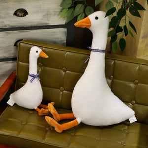 goose cuddly toy