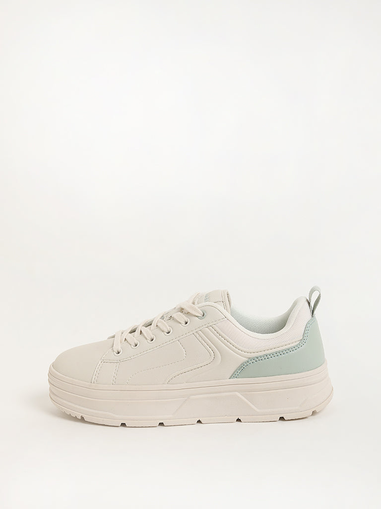 Details more than 241 ladies sneaker shoes online