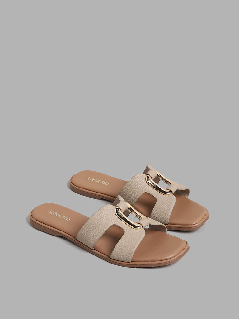 Tan Bow Detail Classic Open Toe Flat Sandals For Women - Glamzkart